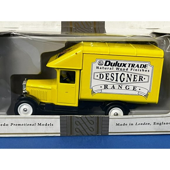 Vintage LLEDO 1935 MORRIS PARCELS VAN DULUX TRADE WOOD FINISH DESIGNER Promo - Picture 2 of 7
